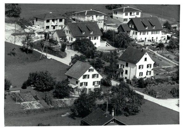 Collonges, Flugaufnahme Vorderseite