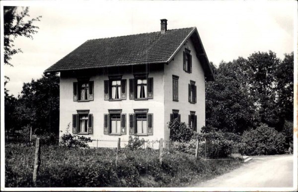 unbekanntes Haus Vorderseite