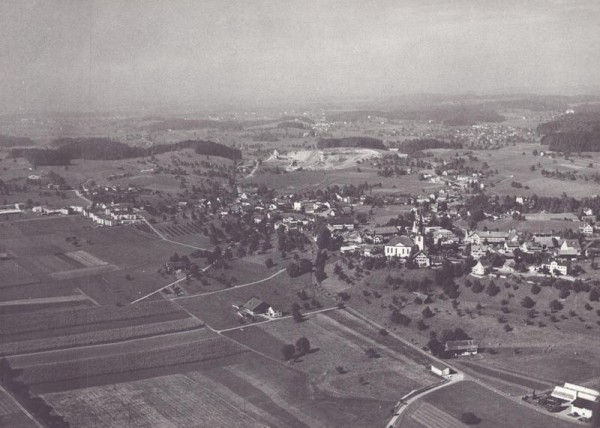 Gossau ZH  -  Flugaufnahmen Vorderseite