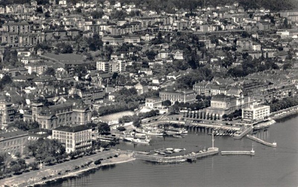 Neuchatel, vue aerienne Vorderseite