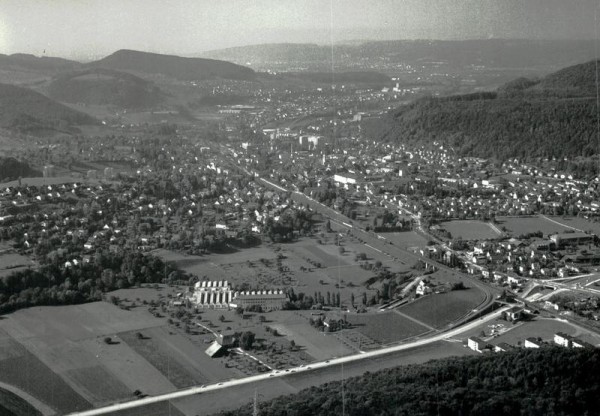 Laupen BE, Flugaufnahme Vorderseite