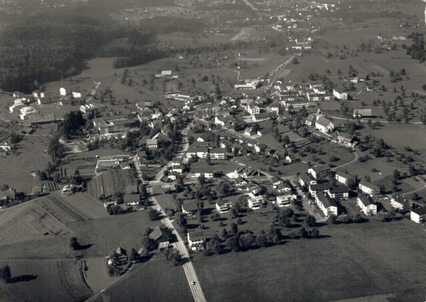 8618 Oetwil am See ZH, Langholzstrasse, Willikonerstrasse, Kirche Vorderseite