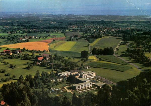 Kurhaus Oberwaid mit Blick zum Bodensee,St. Gallen Vorderseite