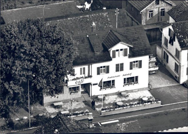 Hinwil, Restaurant Bahnhof Vorderseite