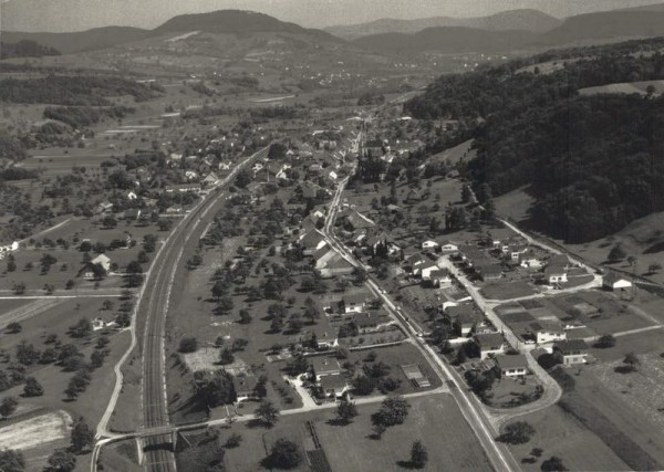 5074 Eiken AG, Höchiweg, Rüttistrasse/ Vor Bau von der A3 Autobahn Vorderseite