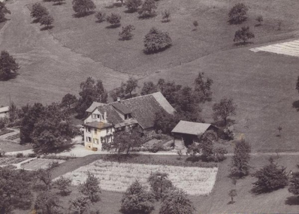 Altersheim Freudenberg, Oberbalm-Auslikon ZH  -  Flugaufnahmen Vorderseite