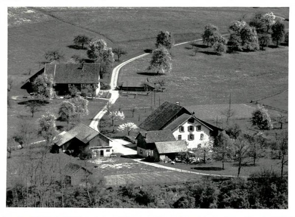 Ilnau-Effretikon, Flugaufnahme Vorderseite