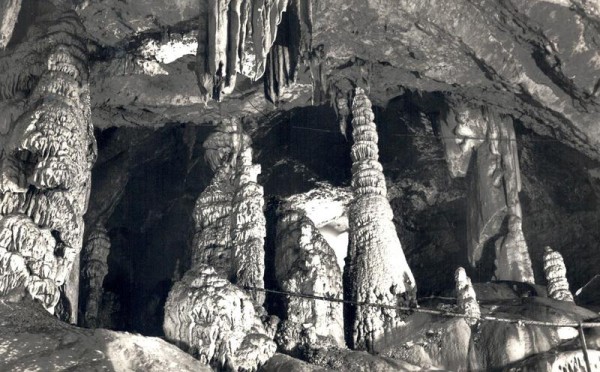 Grottes de Reclere Vorderseite
