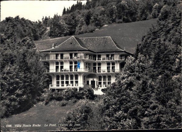 Le Pont, Villa Haute Roche Vorderseite