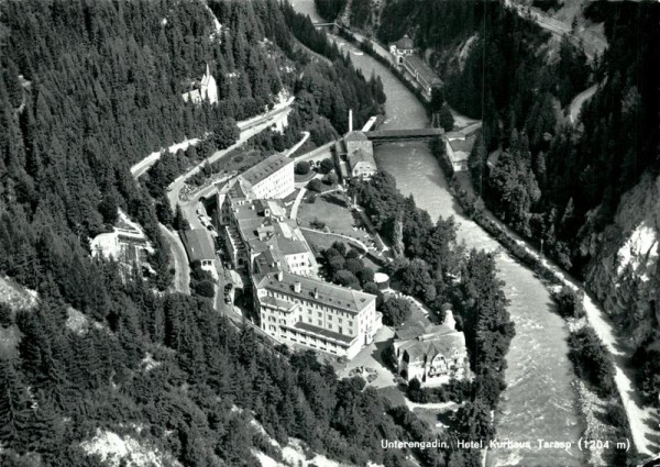 Unterengadin, Hotel Kurhaus Tarasp Vorderseite