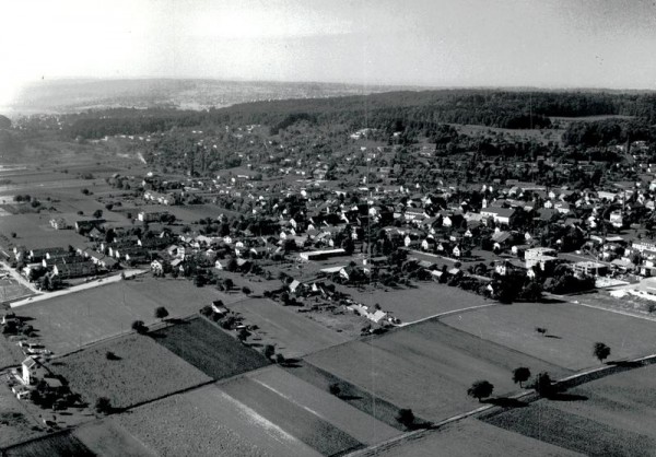 Laupen BE, Flugaufnahme Vorderseite