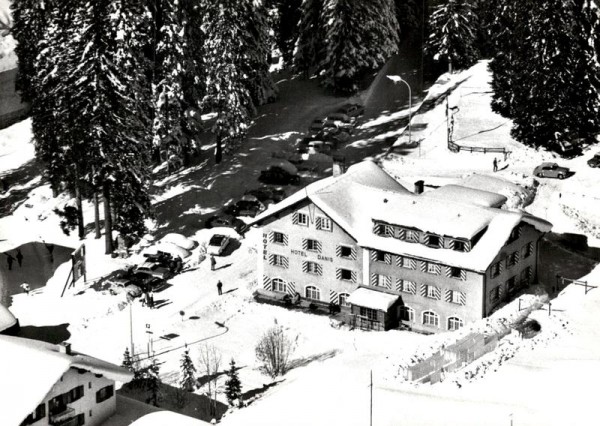 Hotel Danis, Lenzerheide - Flugaufnahmen Vorderseite