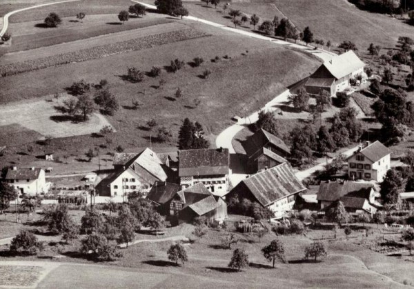 Unterschlatt bei Winterthur ZH - Flugaufnahmen Vorderseite