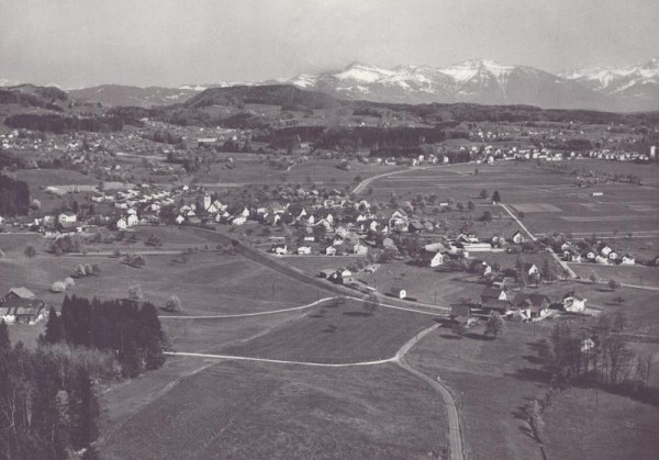 Dürnten ZH  -  Flugaufnahmen Vorderseite