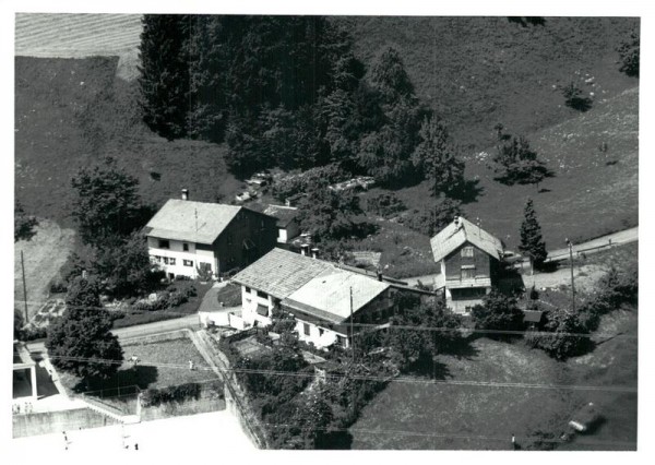 Wald ZH, Flugaufnahme Vorderseite