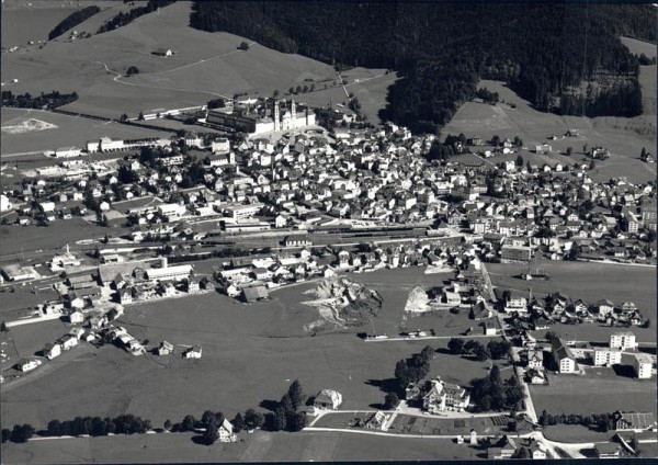 Einsiedeln, Flugaufnahme Vorderseite