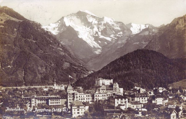 Interlaken die Jungfrau (4166m)