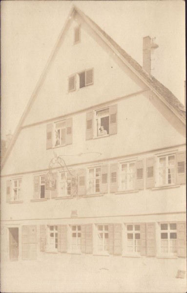 unbekanntes Haus, Wirtshaus