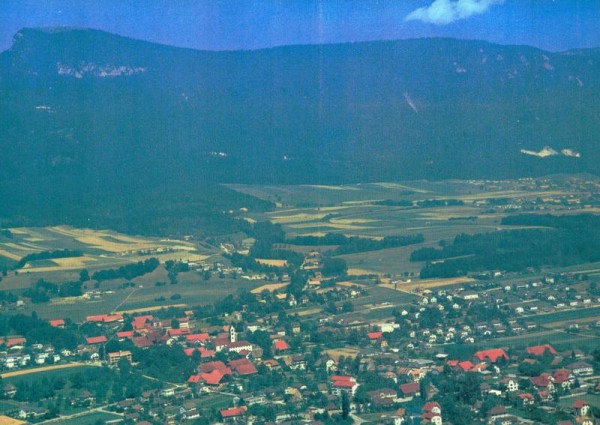 Selzach SO  -  Flugaufnahmen Vorderseite