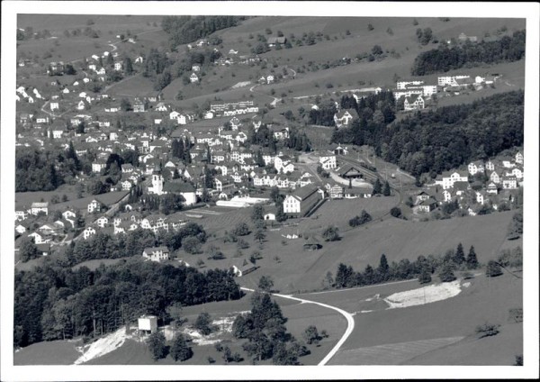 Wald ZH Vorderseite