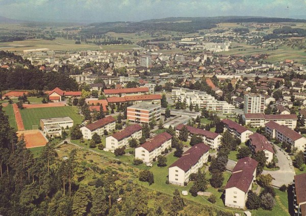 Kloten ZH - Flugaufnahmen Vorderseite