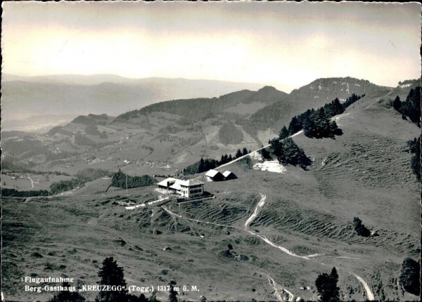 Berg-Gasthaus "Kreuzegg", Flugaufnahme Vorderseite