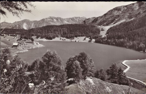 Davos. Blick über den See gegen Wolfgang und Höhwald