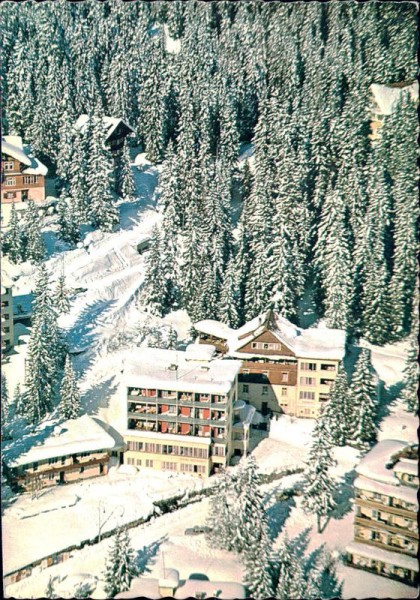 Hotel Belvédère-Tanneck, Arosa  -  Flugaufnahmen Vorderseite