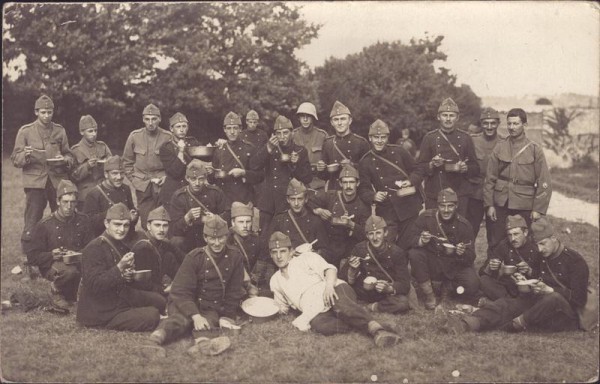 militärisches Gruppenbild Vorderseite