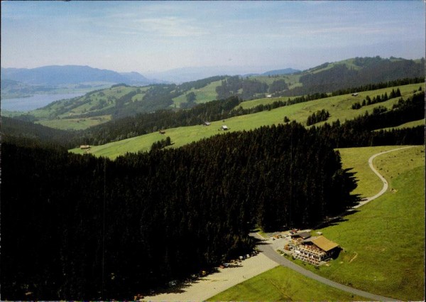 willerzell, Berggasthaus Sattelegg,  Flugaufnahme Vorderseite