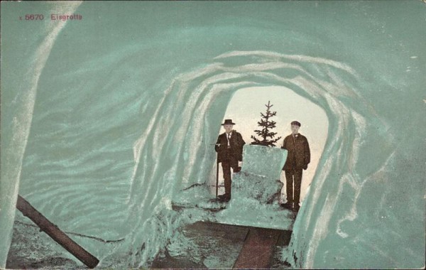 Eisgrotte Vorderseite