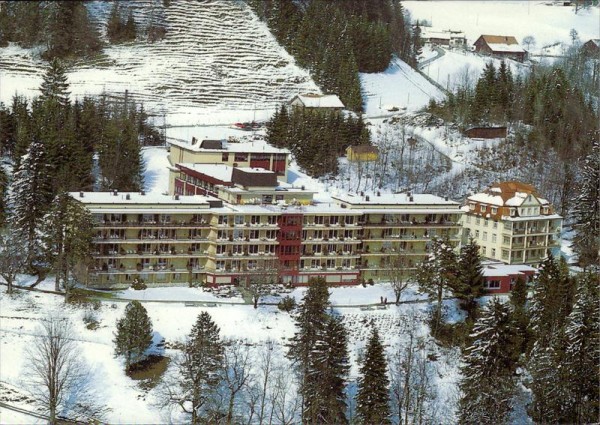 Faltigberg-Wald, Zürcher Höhenklinik Wald,  Flugaufnahme Vorderseite