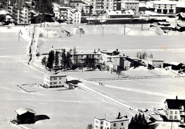 Hotel Mühlehof, Davos-Dorf, Flugaufnahme Vorderseite