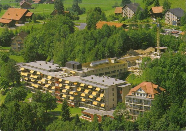 Faltigberg-Wald, Zürcher Höhenklinik Wald,  Flugaufnahme Vorderseite