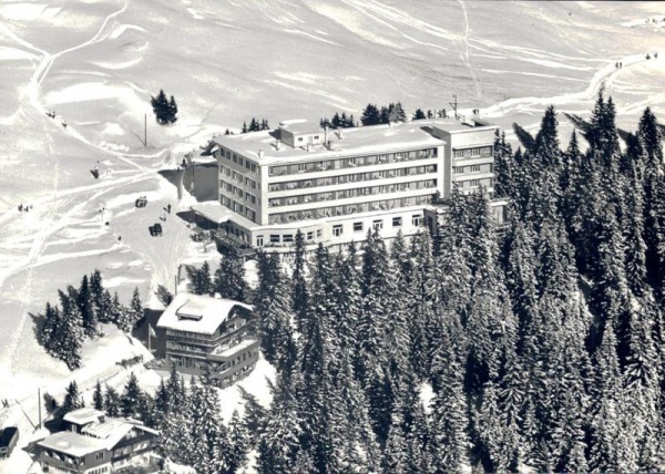 Berghotel Prätschli, Arosa - Flugaufnahmen Vorderseite