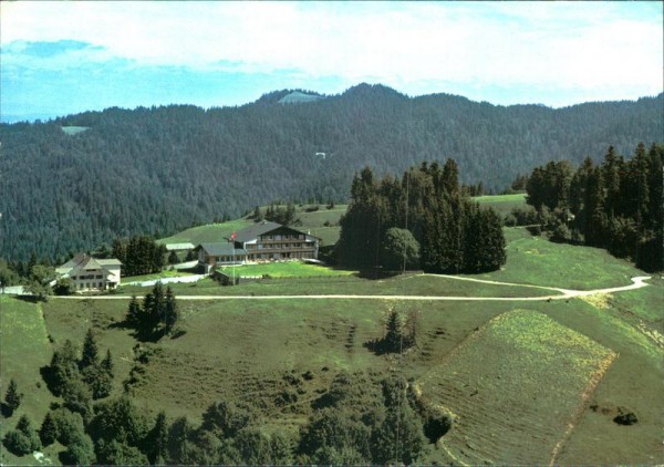 Hotel Lüderenalp Vorderseite