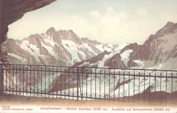 Jungfraubahn, Station Eismeer, Ausblick auf Schreckhorn