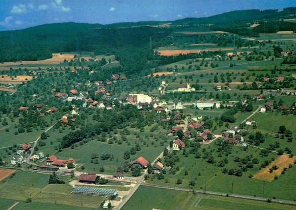 Geuensee LU  -  Flugaufnahmen Vorderseite