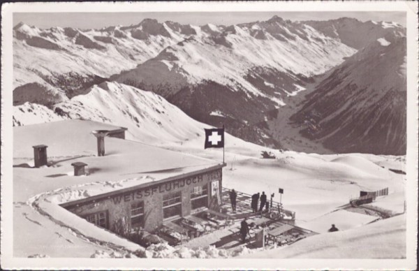 Stat. u. Rest. Weissfluhjoch gegen Dischmatal, Fluela, Weisshorn u. Schwarzhorn. 1948