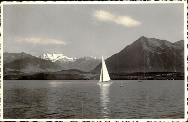 Segelsport auf dem Thunersee Vorderseite