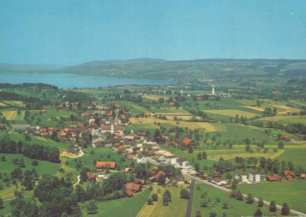 Neuenkirch LU - Flugaufnahmen Vorderseite