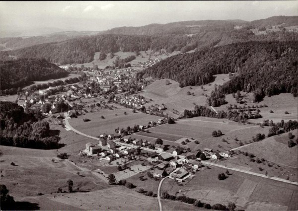 Turbenthal,  Flugaufnahme Vorderseite