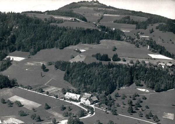 Kurhaus Hasenstrick, Hinwil Vorderseite