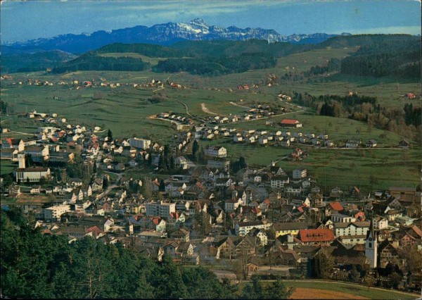 Oberuzwil mit Säntis, Flugaufnahme Vorderseite