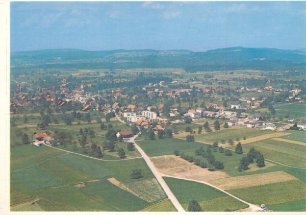 Ottenbach ZH - Flugaufnahmen Vorderseite