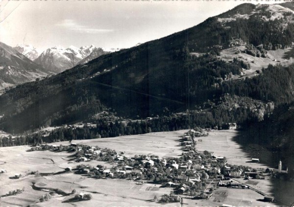 Flugaufnahme, Fideris im Prättigau Vorderseite