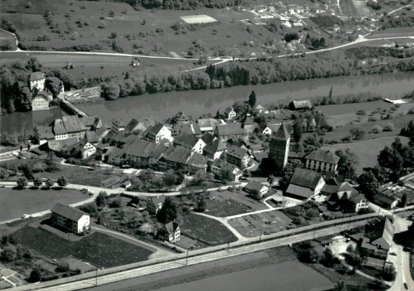 Wiesendangen, Flugaufnahme Vorderseite