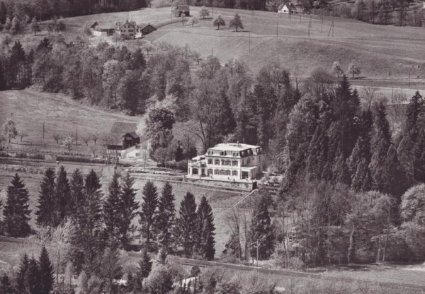 Erholungsheim Goldenberg, Feldbach ZH  -  Flugaufnahmen Vorderseite