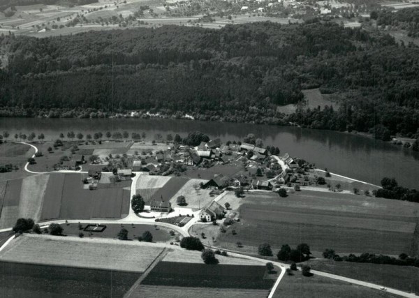 Ellikon am Rhein, Flugaufnahme Vorderseite