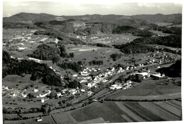 Eglisau ZH, Flugaufnahme Vorderseite